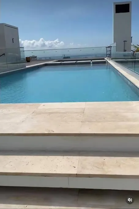 Le Luxe Suite Kingston 0*,  Jamaika
